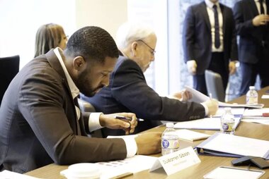 DuWarren Gibson Bisnow.jpg