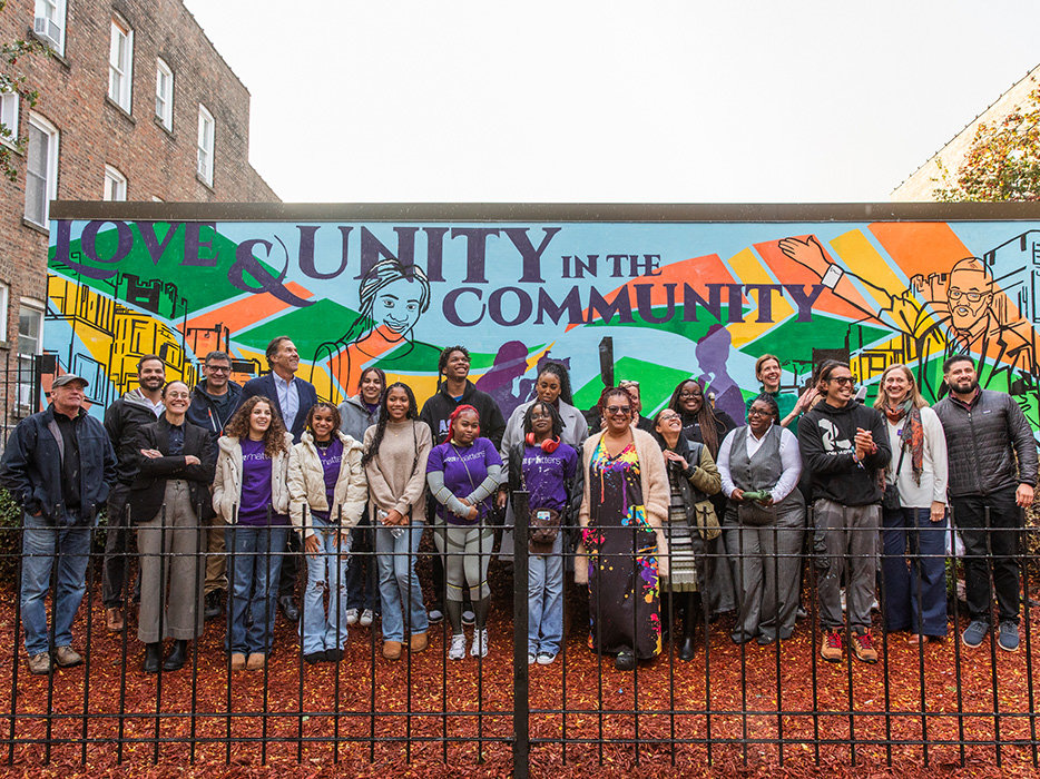 RMW-AfterSchoolMatters_SouthShoreMural-0114-5799 (1) News Article.jpg